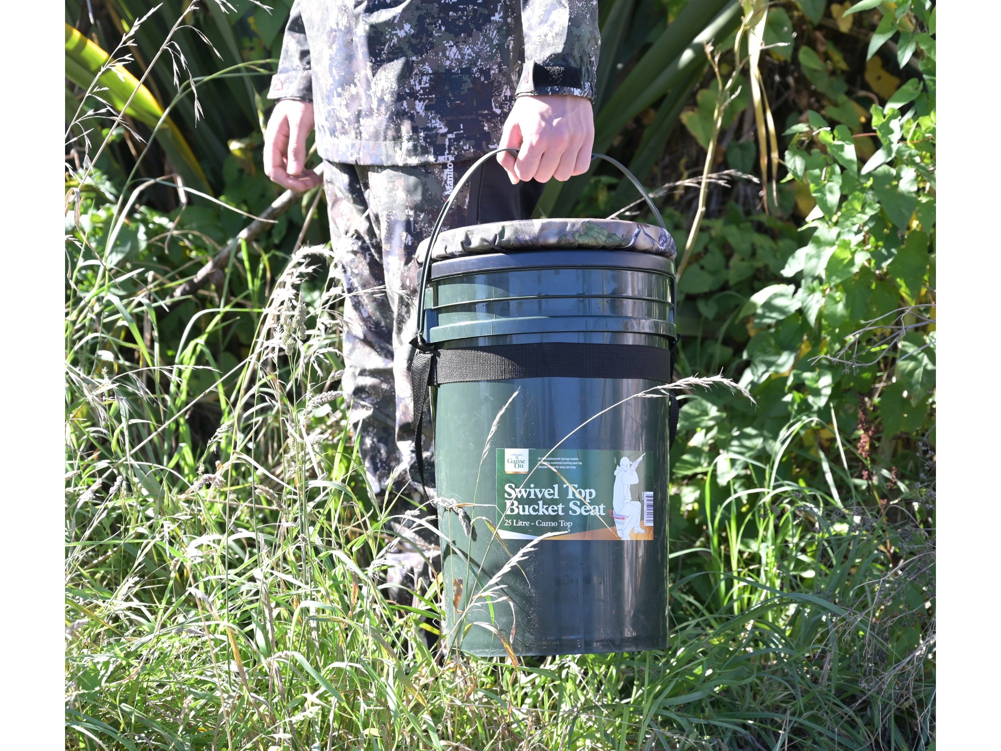 Game On Waterproof Storage Bucket 25L | Swivel Seat